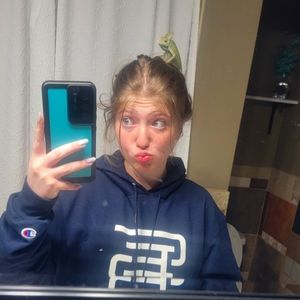 Meet your Posher, Kailey